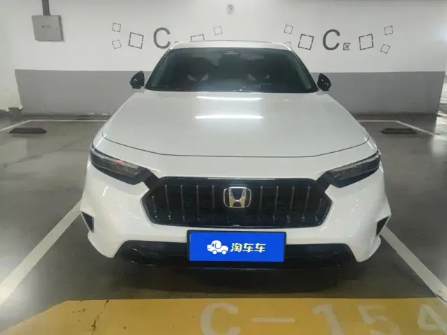 Honda Inspire — Фото автомобиля 2