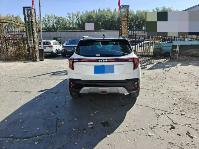Kia Seltos — Фото автомобиля 7