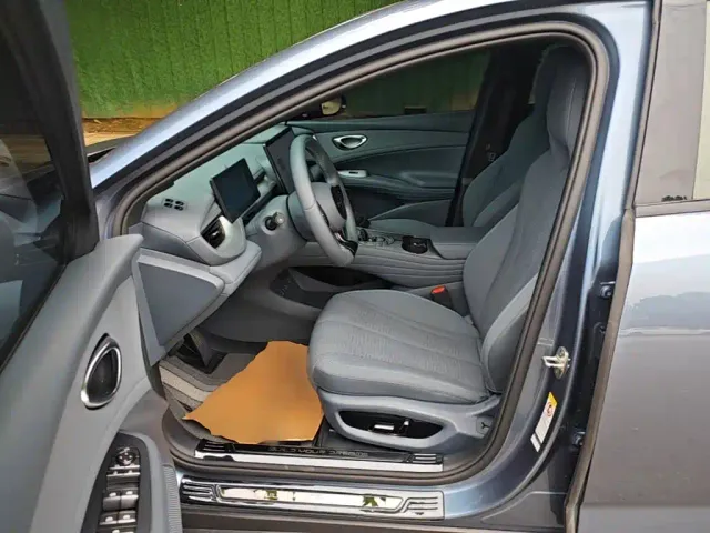 BYD Seal 06 GT — Фото автомобиля 10