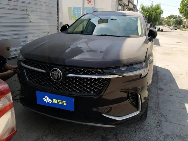 Buick Envision Plus — Фото автомобиля 2