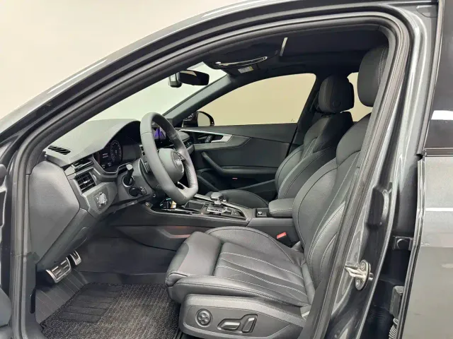 Audi A4L — Фото автомобиля 12
