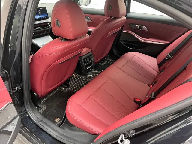 BMW 3 Series — Фото автомобиля 5