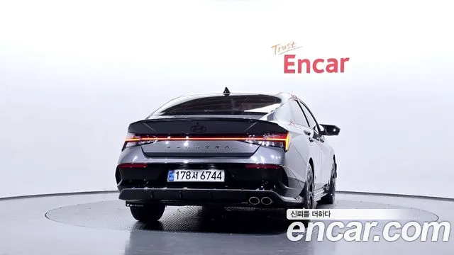 Hyundai Avante CN7 — Фото автомобиля 4