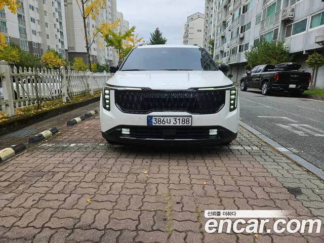Kia Carnival 4th Gen — Фото автомобиля 3
