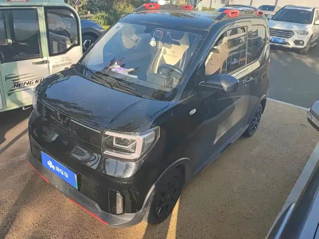 Фотография автомобиля — Wuling Hongguang Mini EV