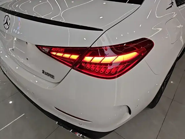 Mercedes-Benz C-Class — Фото автомобиля 23