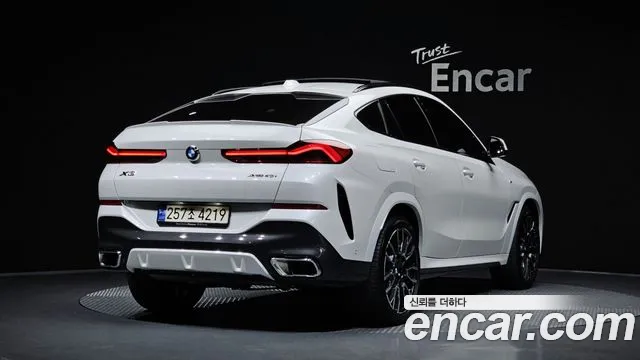 Фотография автомобиля — BMW X6 G06
