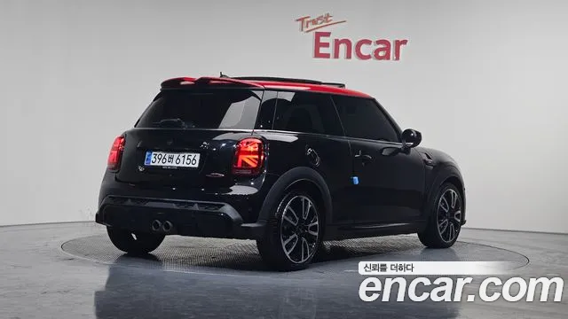 Mini Cooper — Фото автомобиля 2