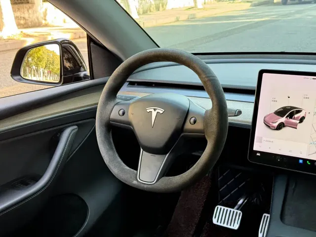 Tesla Model Y 2022 Facelift Rear-Wheel Drive Version — Фото автомобиля 7