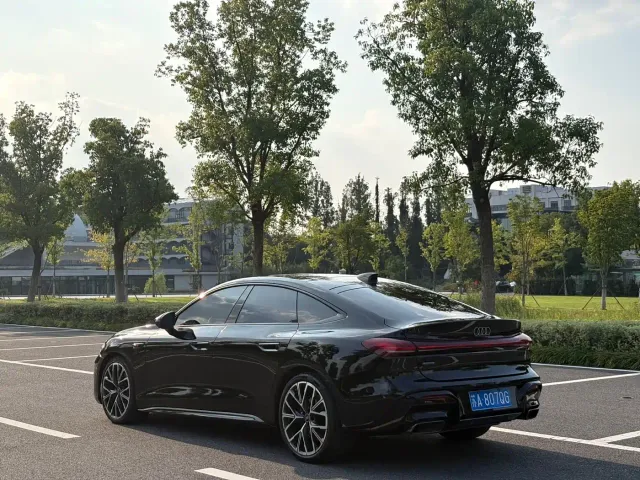 Audi Audi A5L Sportback 2025 2.0T Zhiling quattro — Фото автомобиля 7