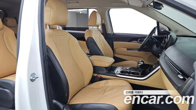 Kia Carnival 4th Gen — Фото автомобиля 24