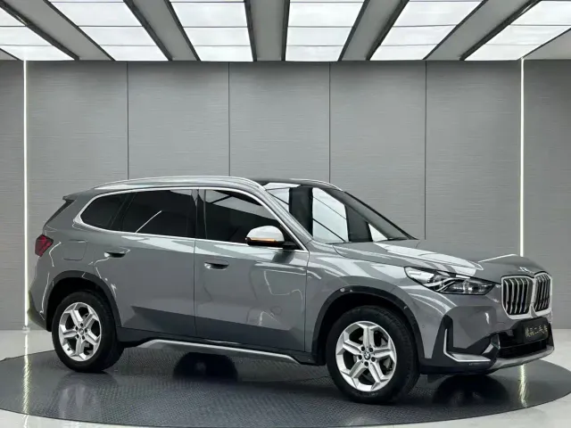 BMW X1 — Фото автомобиля 6