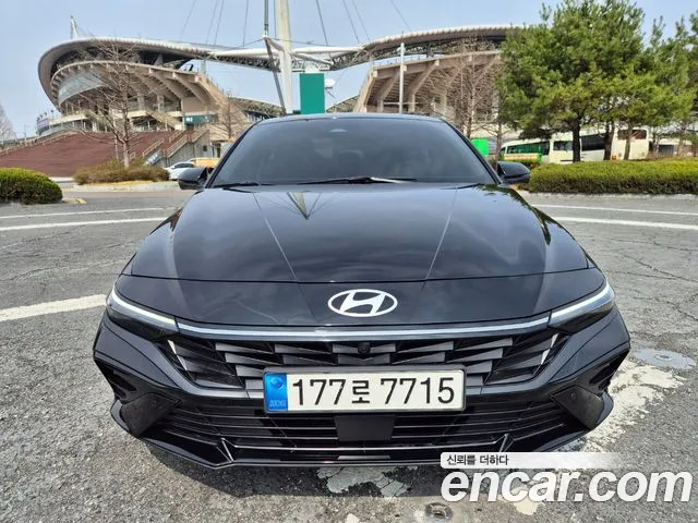 Фотография автомобиля — Hyundai AVANTE