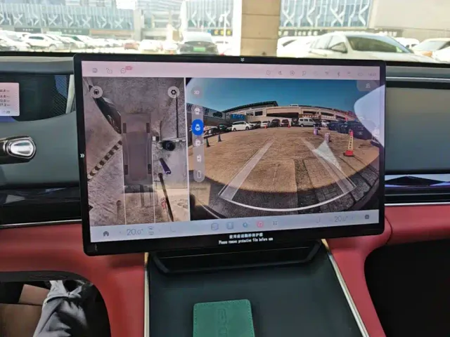 Exeed Exlantix ES 2025 Range Extender Max Urban Assist — Фото автомобиля 12