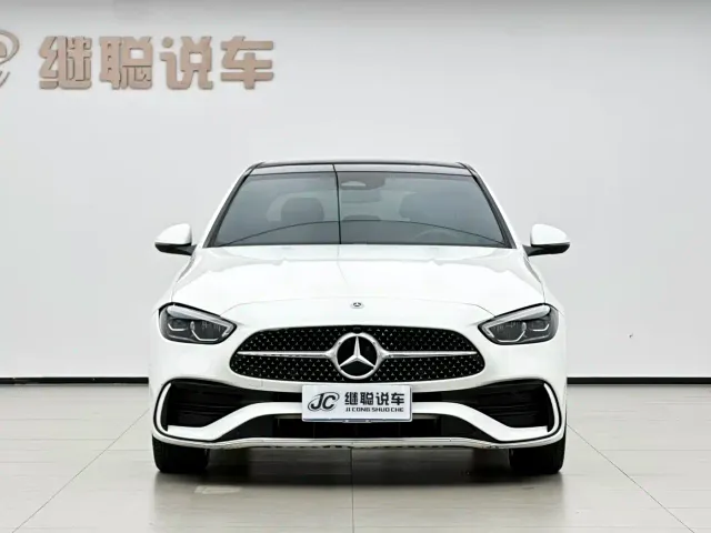 Mercedes-Benz C-Class — Фото автомобиля 2
