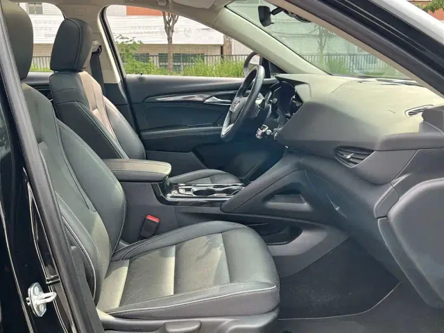 Buick Envision S — Фото автомобиля 9