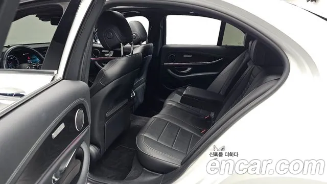 Mercedes-Benz E-Class W213 — Фото автомобиля 17