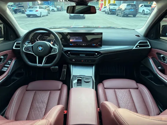 BMW 3 Series — Фото автомобиля 10