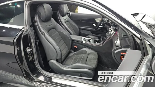 Mercedes-Benz C-Class — Фото автомобиля 10
