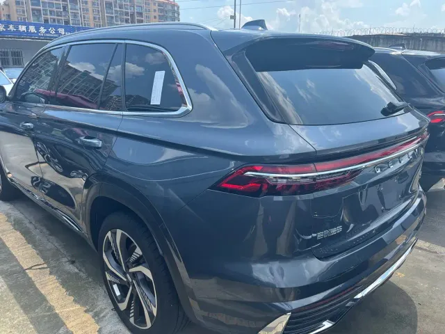 Geely Xingyue L — Фото автомобиля 10