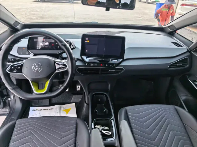 Volkswagen ID.3 — Фото автомобиля 9