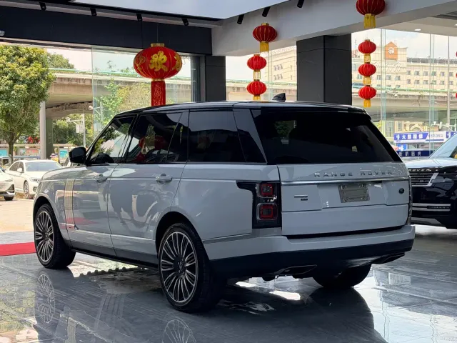 Land Rover Range Rover — Фото автомобиля 20