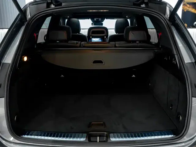Mercedes-Benz GLE-Class AMG — Фото автомобиля 12