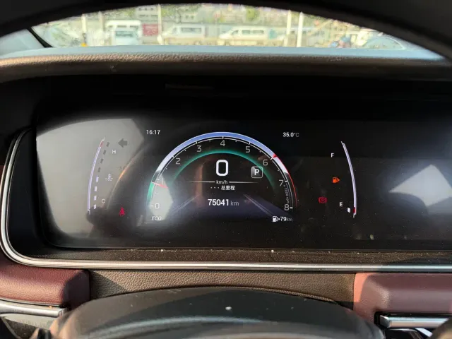 GAC Trumpchi M6 — Фото автомобиля 17