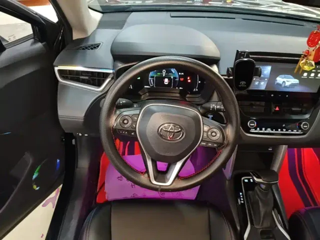 Toyota Frontlander — Фото автомобиля 10