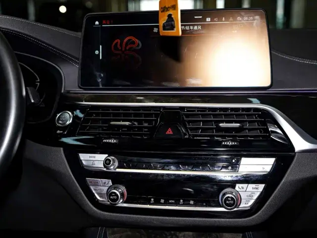 BMW 5 Series — Фото автомобиля 26