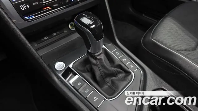 Volkswagen Tiguan — Фото автомобиля 9