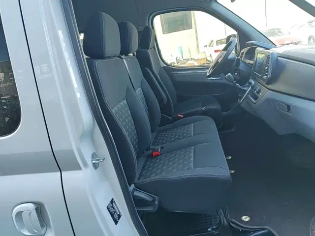 Maxus Xintu V80 — Фото автомобиля 24