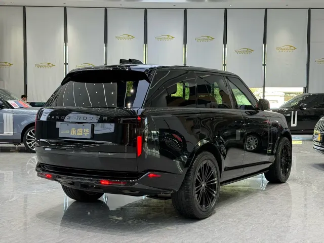 Land Rover Range Rover — Фото автомобиля 3