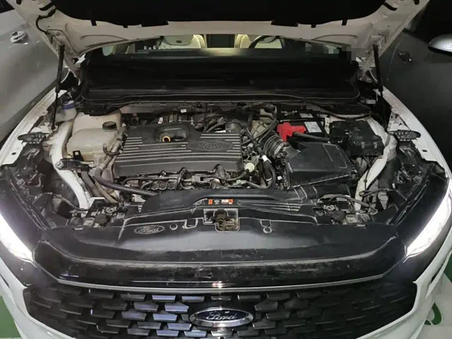 Ford Mondeo — Фото автомобиля 3