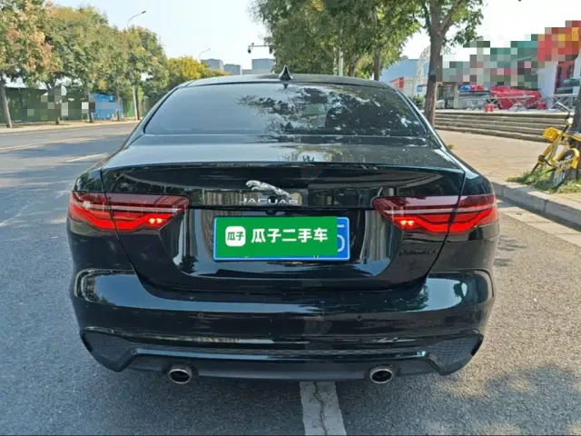 Jaguar XEL — Фото автомобиля 5