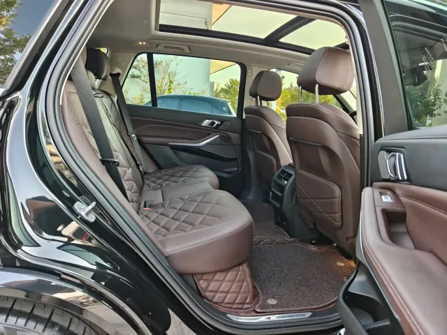 BMW X5 — Фото автомобиля 12