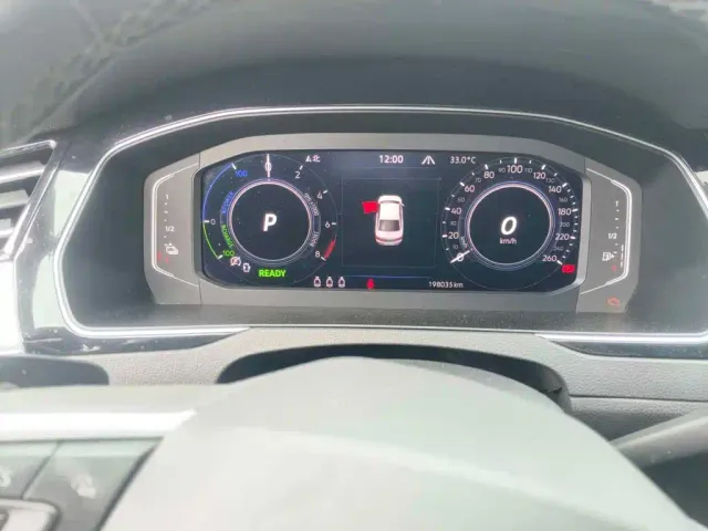 Volkswagen Magotan GTE Plug-in Hybrid 2022 GTE Luxury — Фото автомобиля 4