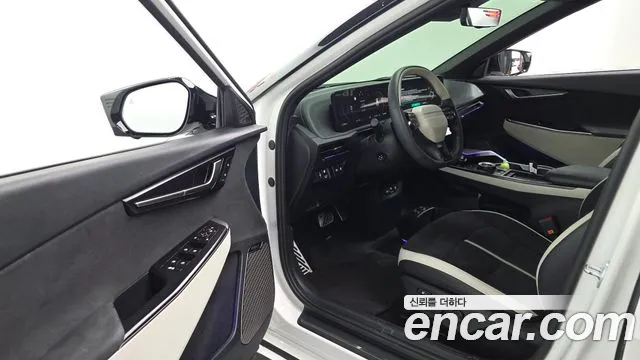 Kia EV6 EV6 (New) — Фото автомобиля 10