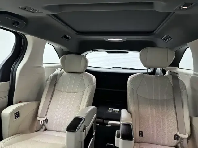Toyota Granvia — Фото автомобиля 19