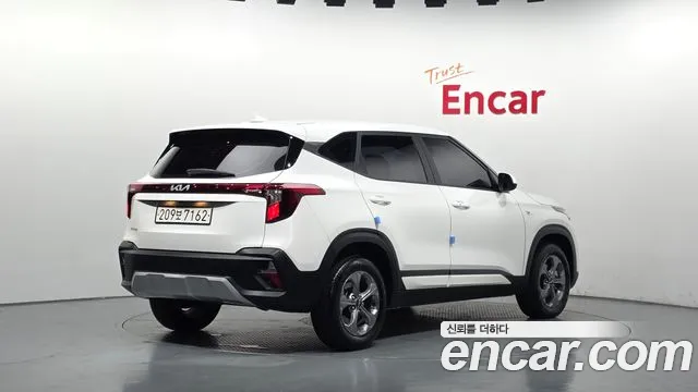 Kia Seltos — Фото автомобиля 2