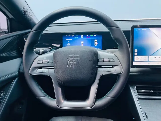 BYD Qin L 2025 EV 470KM Leading Edition — Фото автомобиля 29