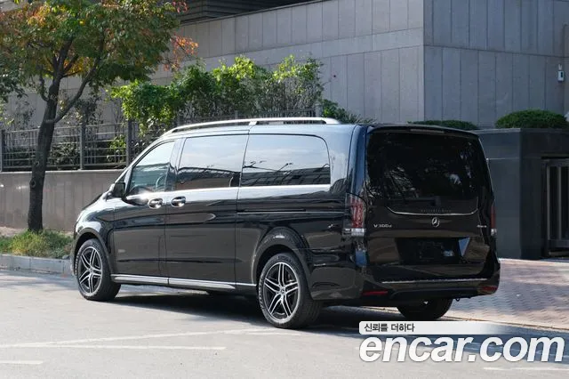 Mercedes-Benz V-Class — Фото автомобиля 3