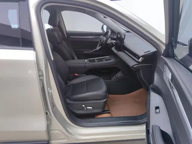 Haval H6 — Фото автомобиля 8