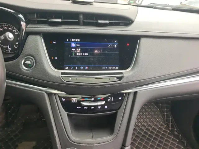 Cadillac XT5 — Фото автомобиля 17