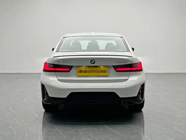BMW 3 Series — Фото автомобиля 5