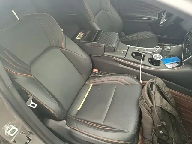 Toyota Avalon — Фото автомобиля 24