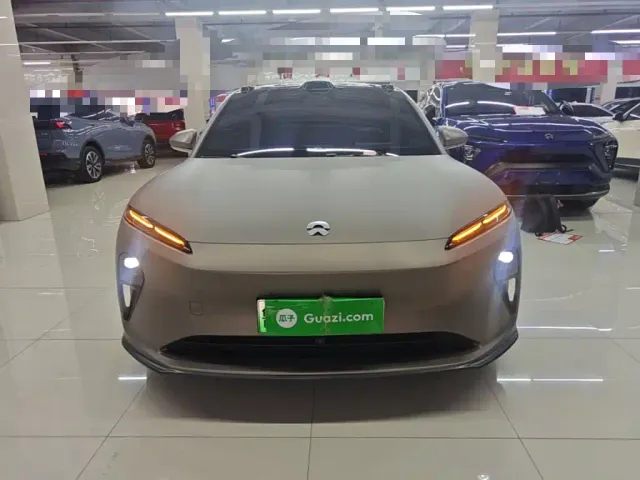 Nio ET5 — Фото автомобиля 2