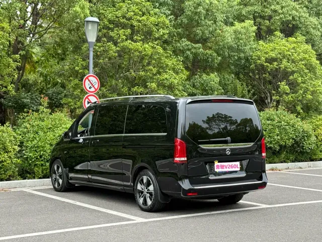 Mercedes-Benz V-Class — Фото автомобиля 5