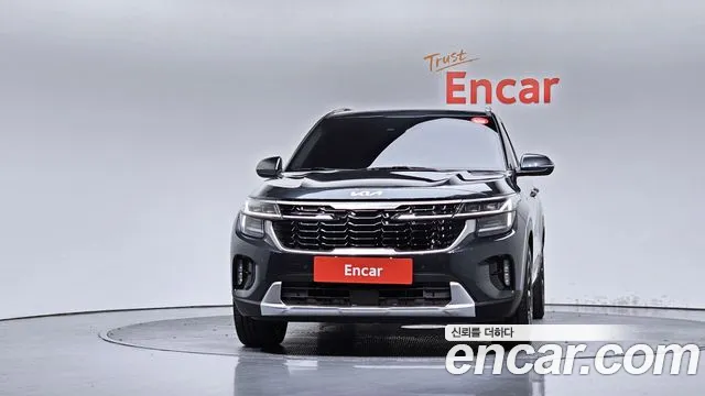 Kia Seltos — Фото автомобиля 3