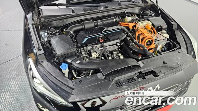 Kia K8 Hybrid — Фото автомобиля 9